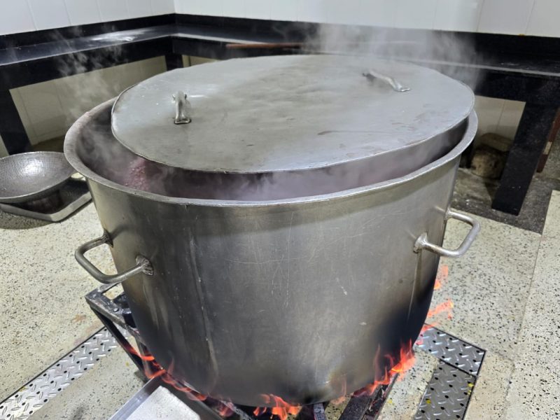 Ram Mandir Pot